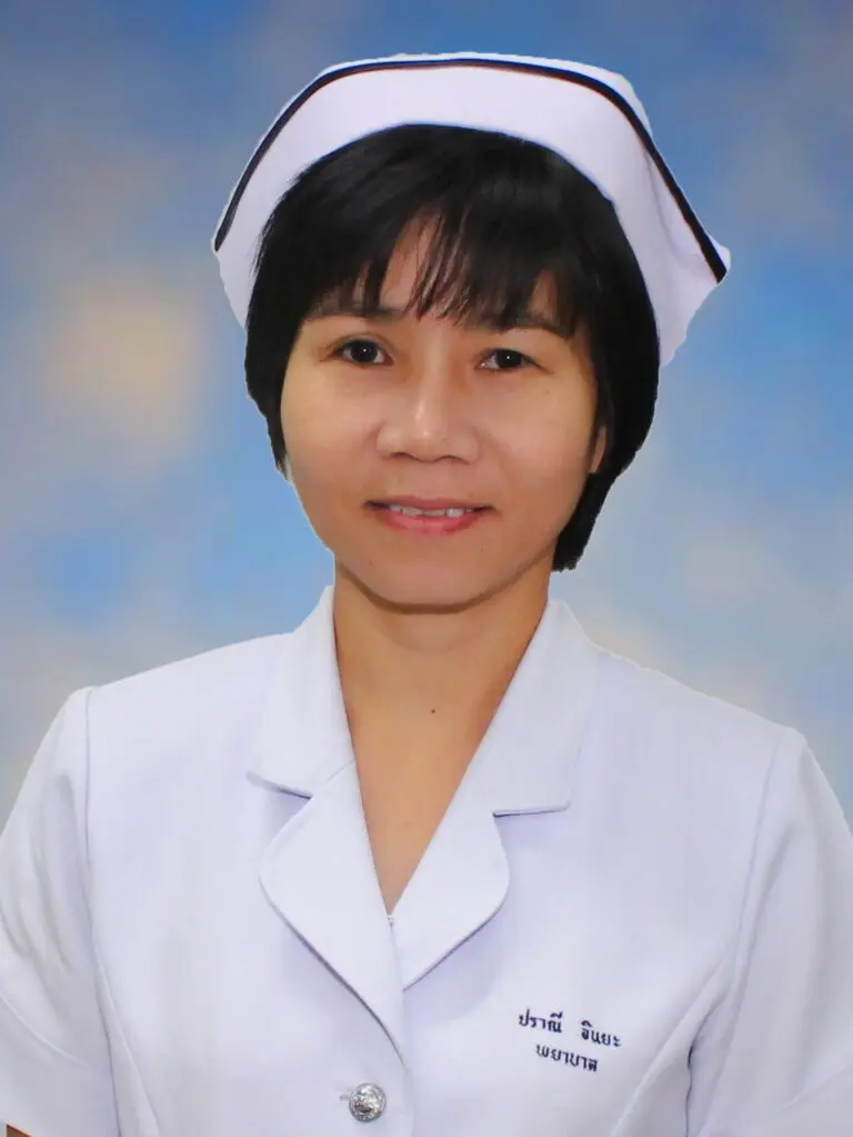 428pranee-768x1023